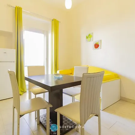 Sky View Salento 3* サン・フォカ