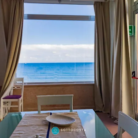 アパートホテル Sky View Salento サン・フォカ