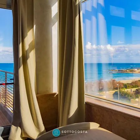 Sky View Salento 3*